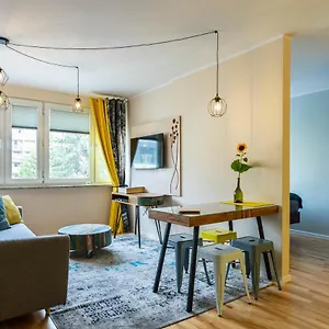 Locum - Old Town - Car Park Apartment Breslau